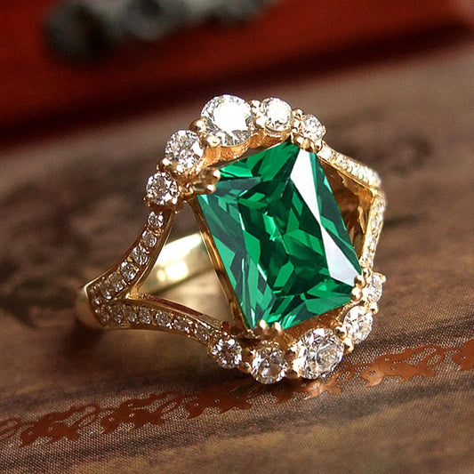 Huitan Gorgeous Gold Color Green Cubic Zirconia Rings Women Newly Designed Wedding Bands Accessories Gift Party Trendy Jewelry